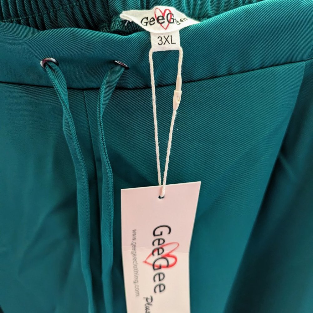 Women's Green Tapered-Leg Trousers with Elastic Waist GeeGee 3X (fits like a 2X) - Picture 2 of 2